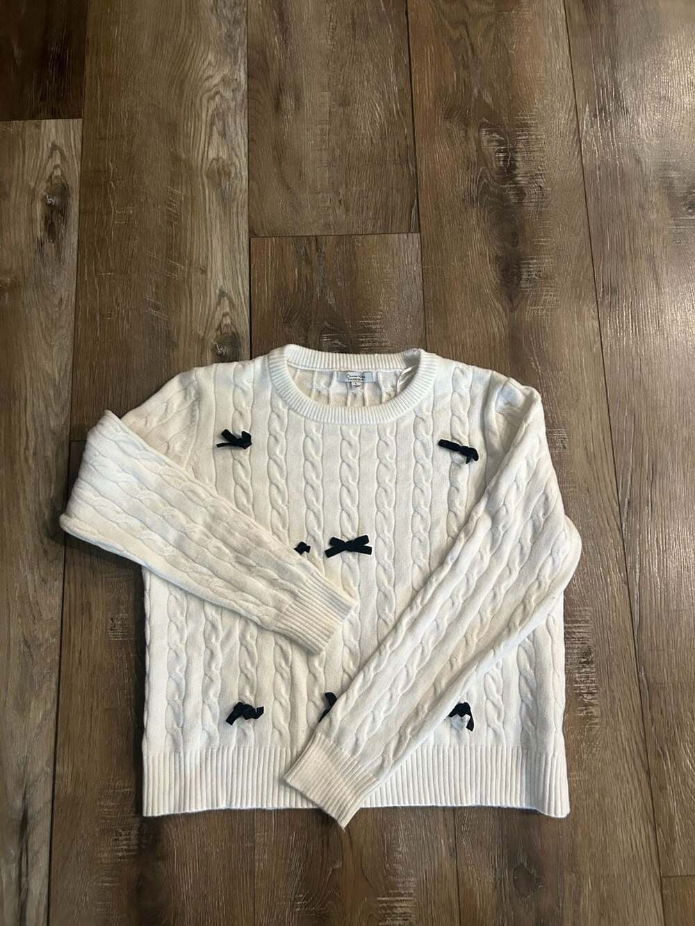 Orange Kiss Cable Knit Sweater Size L White Black Bows